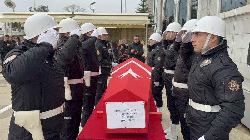 Samsun'da Emniyet Müdürü Musa Bozkurt son yolculuğuna uğurlandı 