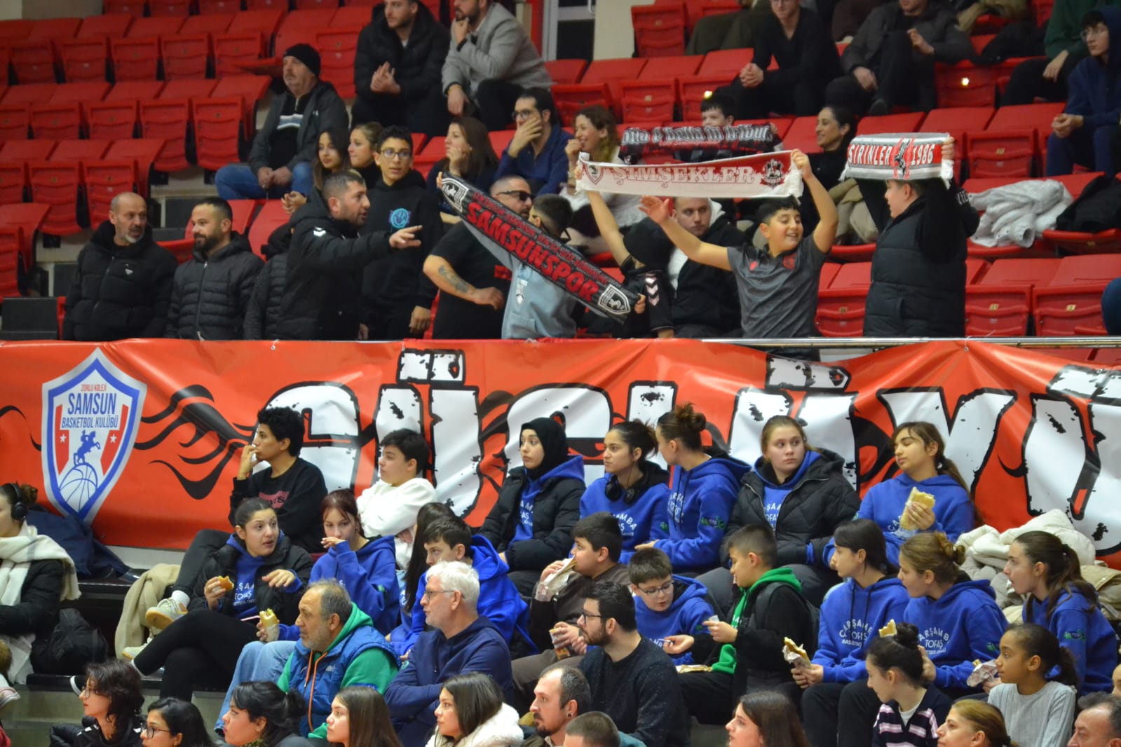 Aa52E722 A700 4Fd5 9302 7F6Ddda8Ee15