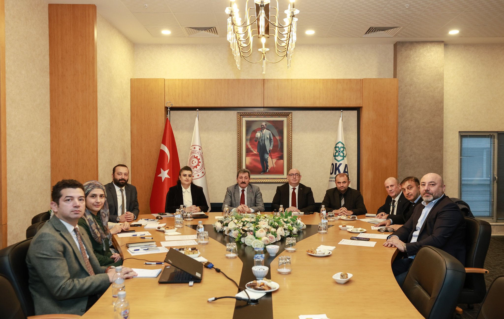 G 2V Vlj X Q A A P7 Bh