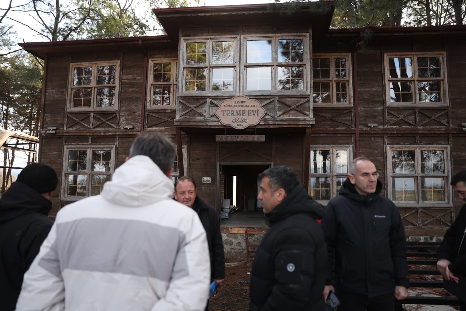 G 8 Ygs R X A A Amh J D