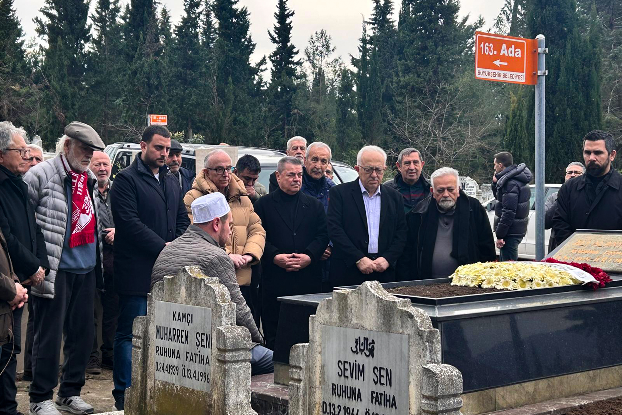 G Ju1 U C W U A Adrj K