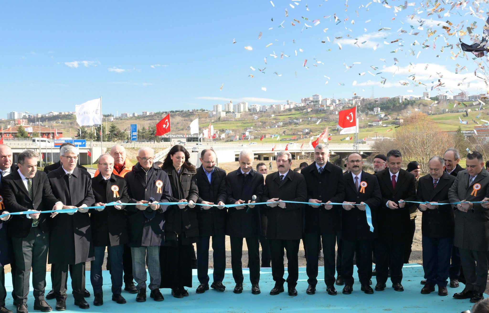 G Uh Qyx Xs A Avr S K