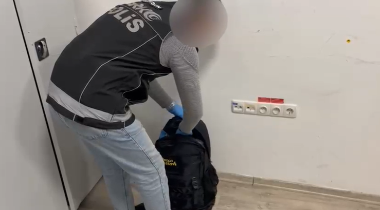 Narkotik Ekiplerinden Baskin 1