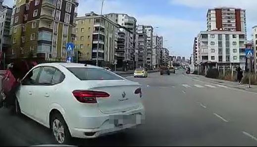 Samsun Kavsakta Kaza 23126