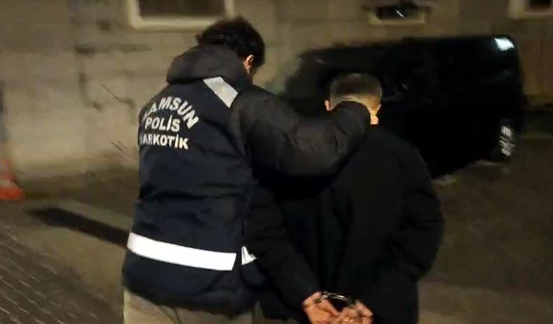 Samsun Zehir Taciri Yakalandi 17126