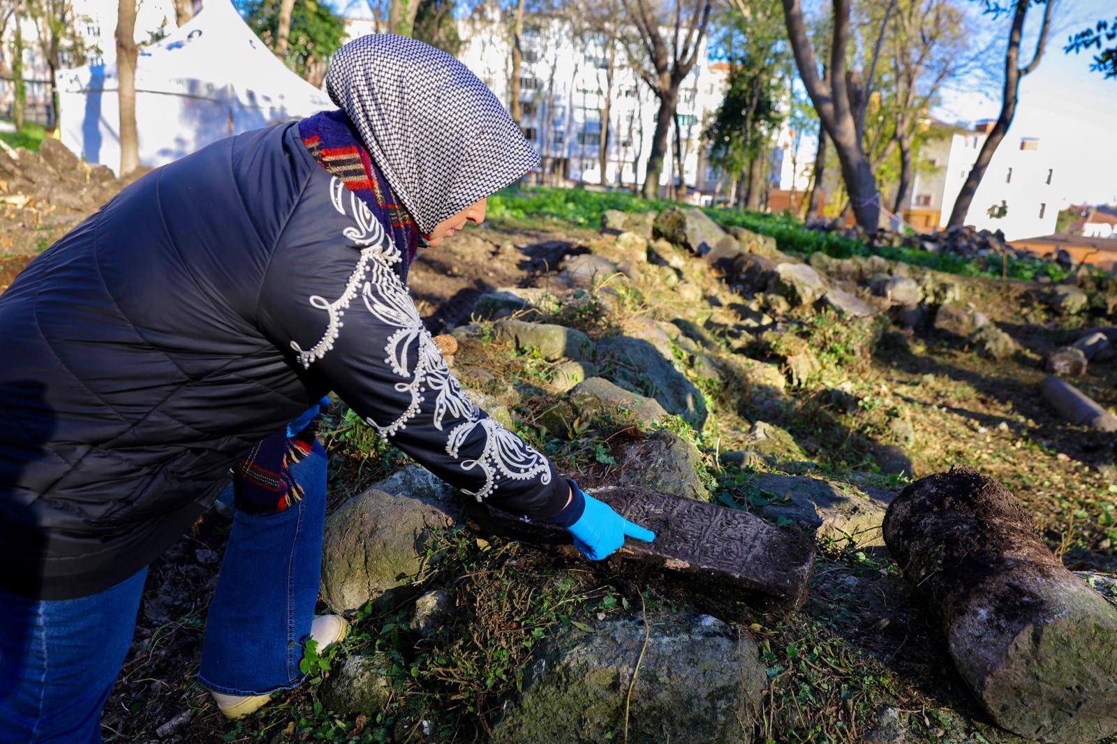 Samsun'da Seyyid Kutbiddin Mezarlığı’nda tarih gün yüzüne çıkıyor