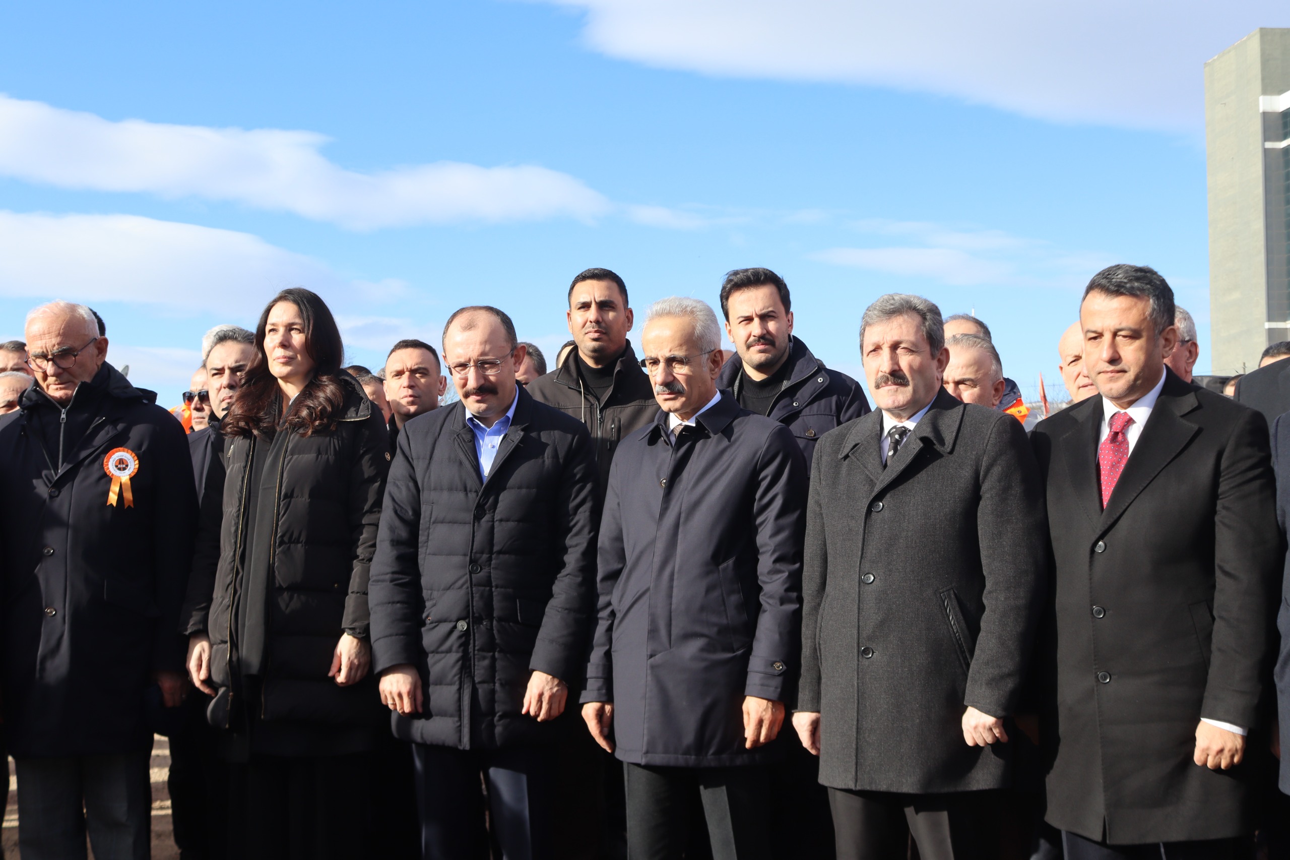 Samsun'da ulaşımda yeni dönem başlıyor: Bakan Uraloğlu müjdeleri sıraladı 