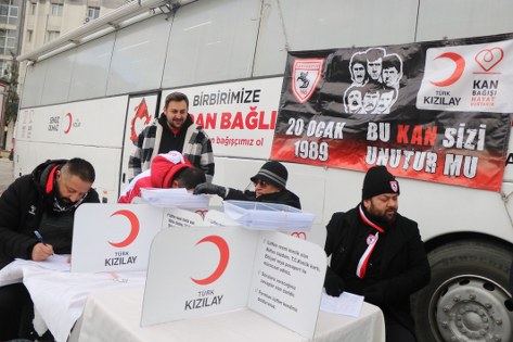 Kızılay–Samsunspor iş birliği ile "Bu Kan Seni Unutur Mu”" kampanyası