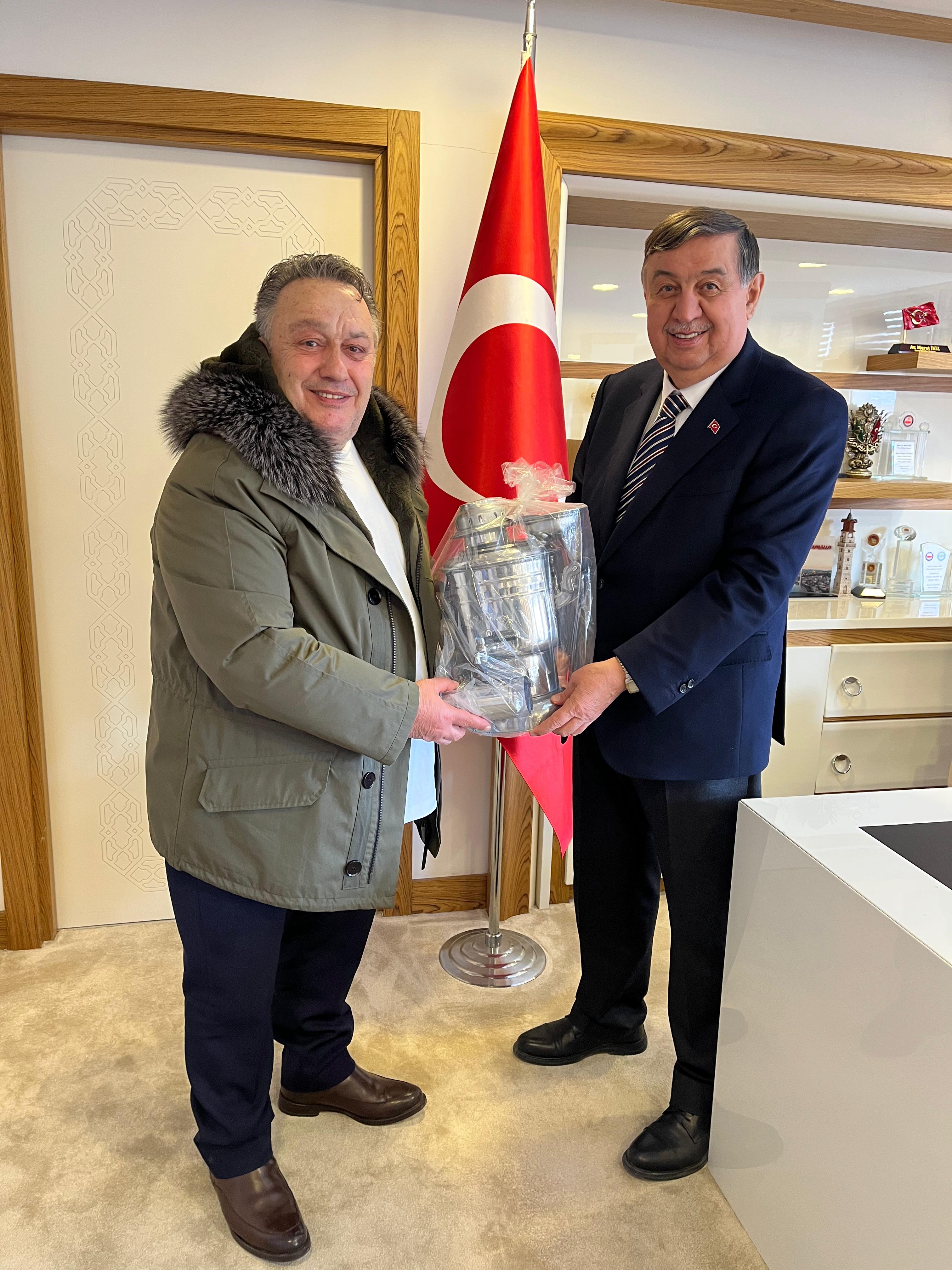 Karadeniz'in sesi İsmail Türüt Havza'da