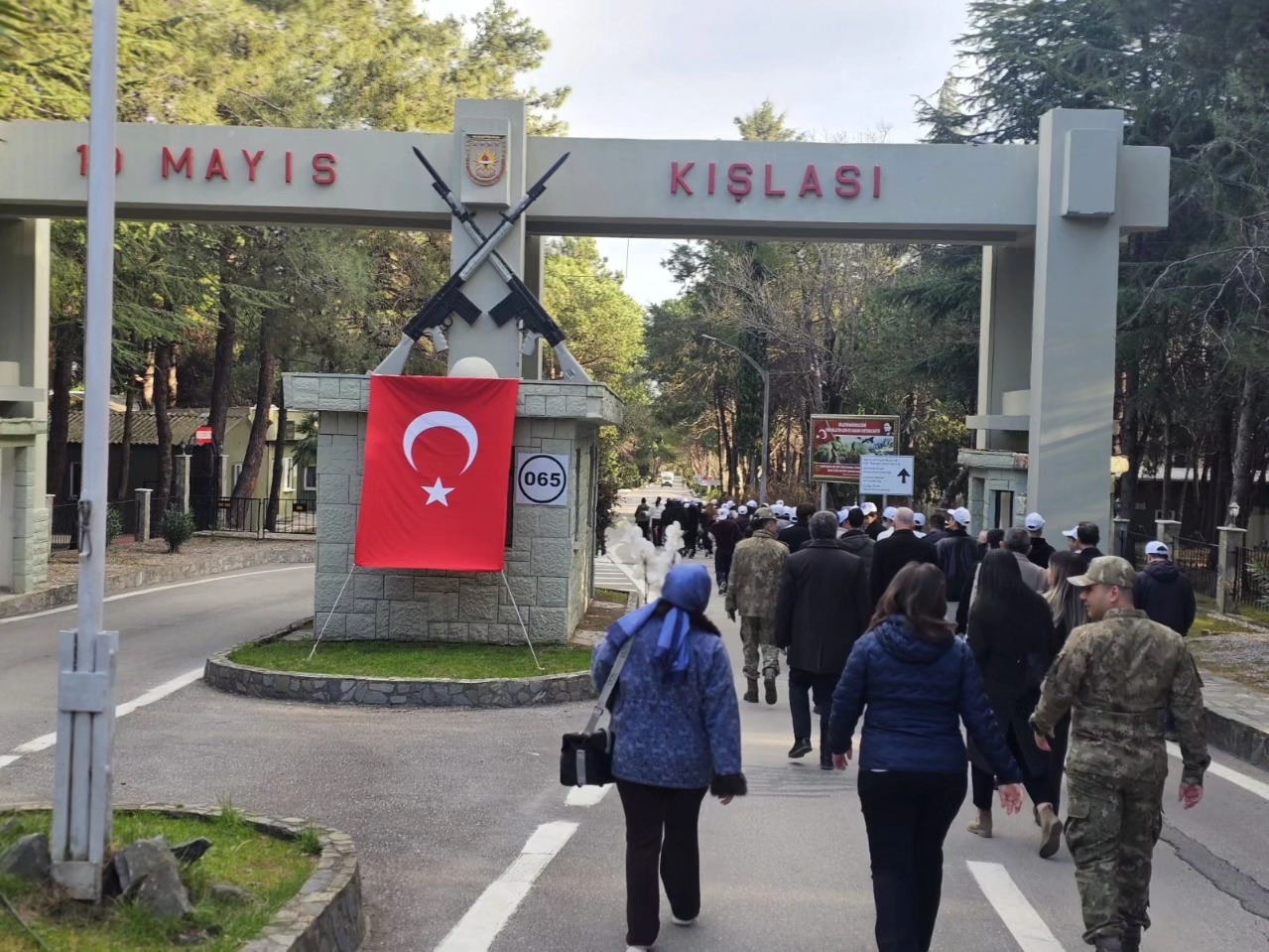 Samsun'da Gazi Komutan Davut Alâ’dan Mehmetçik ile gençleri buluşturan davet 