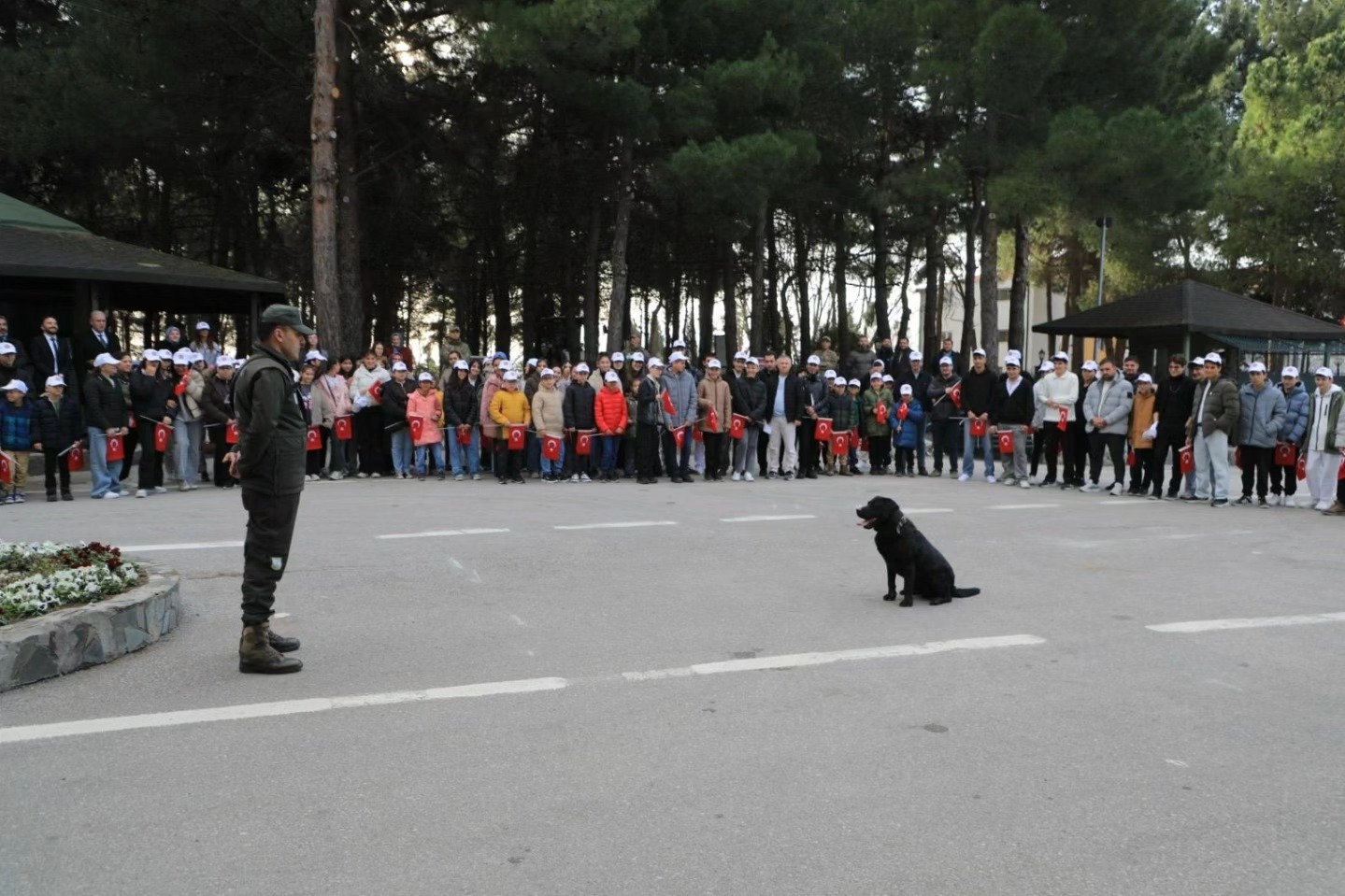 Samsun'da Gazi Komutan Davut Alâ’dan Mehmetçik ile gençleri buluşturan davet 
