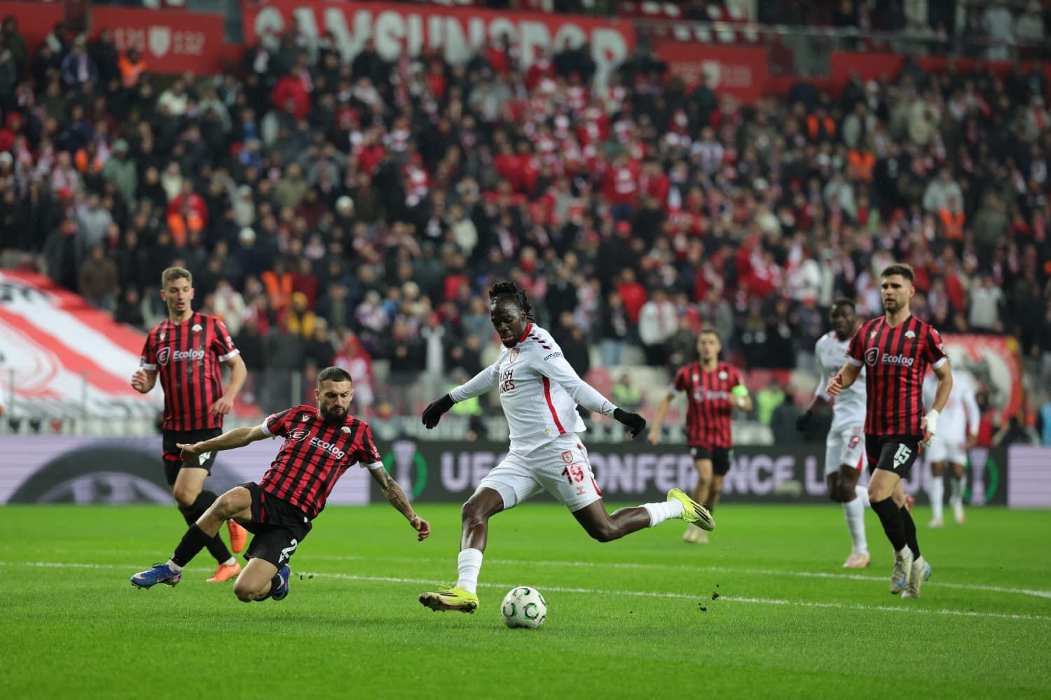 36C7358D 22E4 418C B6Df D7279A0246D5