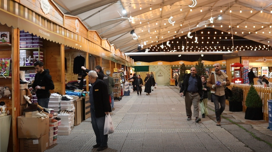 Samsun'da Ramazan sokağına vatandaştan yoğun ilgi