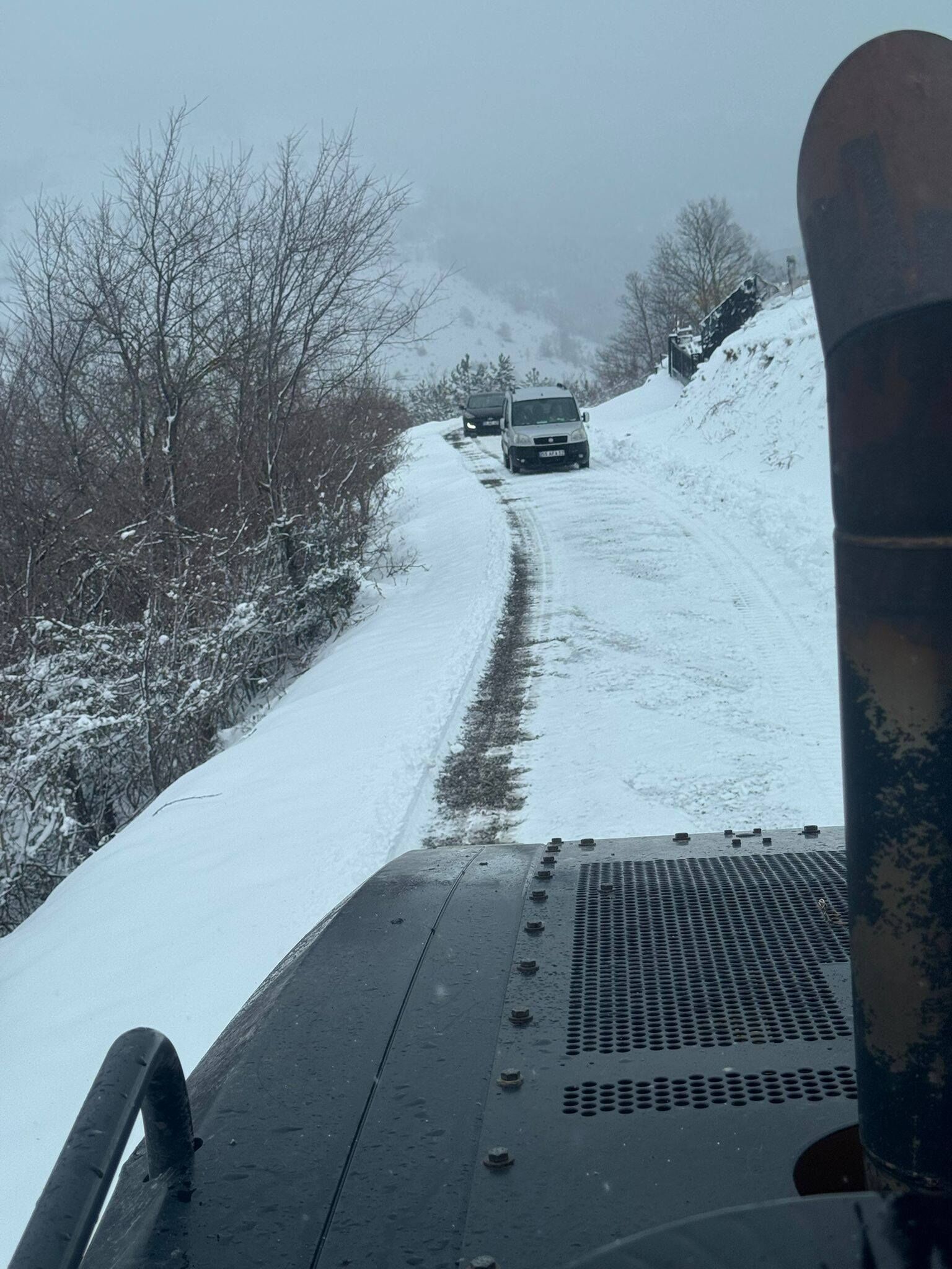 İlkadım'da 6 mahallede kar mesaisi!