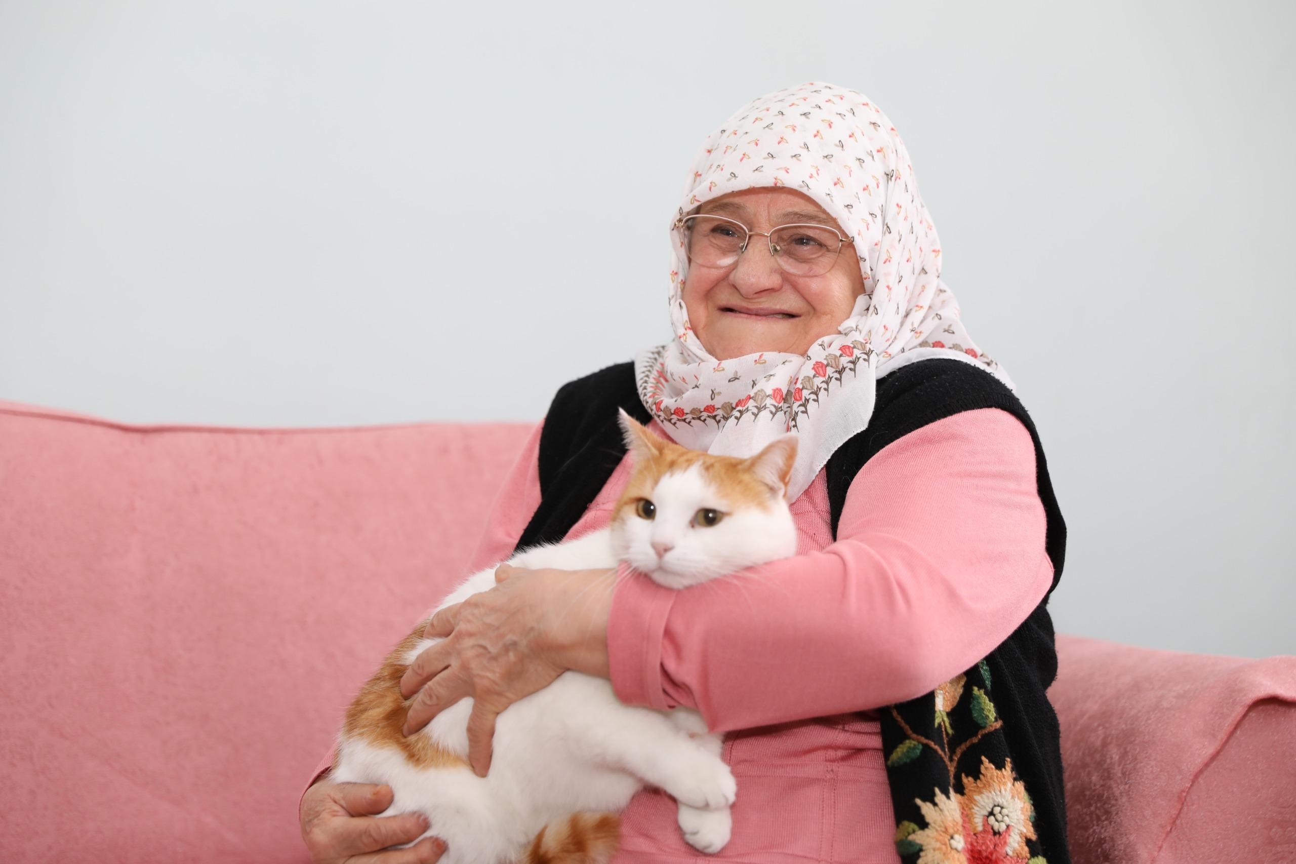 81’Lik Sevim Nine Unutulmadı (1)