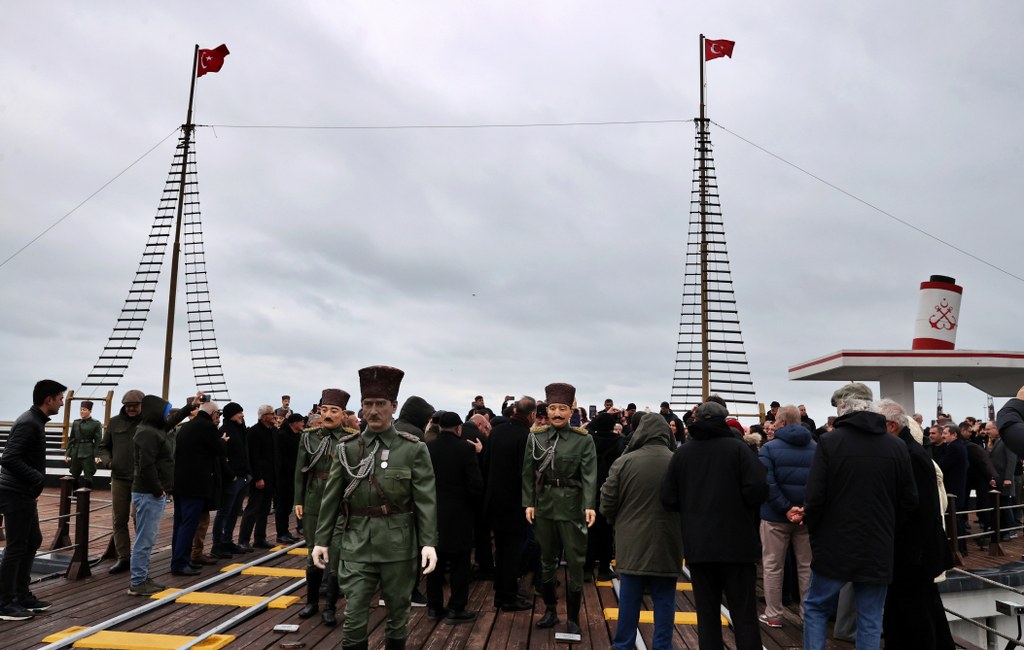 A A 20260201 40426542 40426537 M U B A D E L E N I N 103 Y I L I N D A S A M S U N D A D E N I Z E K A R A N F I L B I R A K I L D I 1024X650