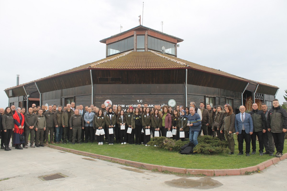 A A 20260202 40441136 40441135 S A M S U N K I Z I L I R M A K D E L T A S I N D A D U N Y A S U L A K A L A N L A R G U N U K U T L A N D I 1200X800