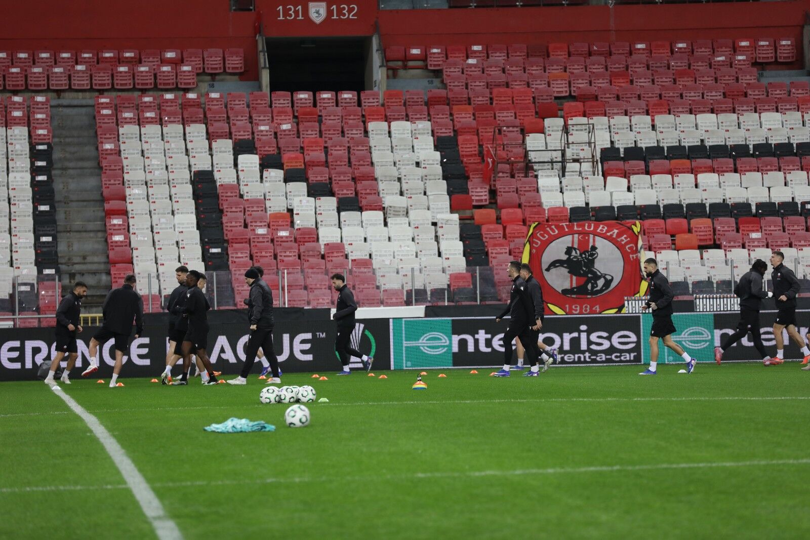 A A 20260225 40666549 40666547 S H K E N D I J A S A M S U N S P O R M A C I N I N H A Z I R L I K L A R I N I T A M A M L A D I 1600X1067