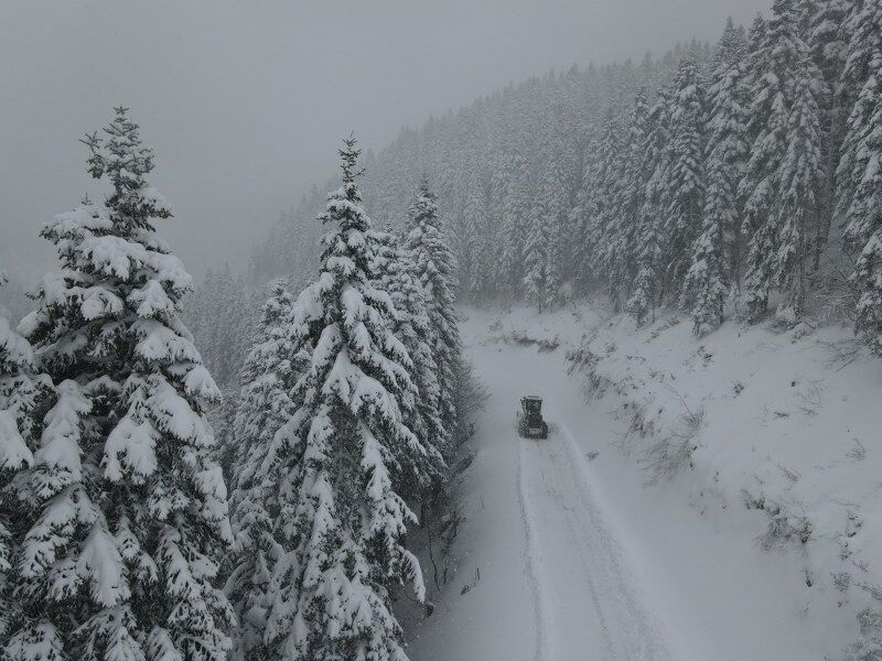 Samsun'da zorlu kar mesaisi! O mahalleler beyaza büründü 
