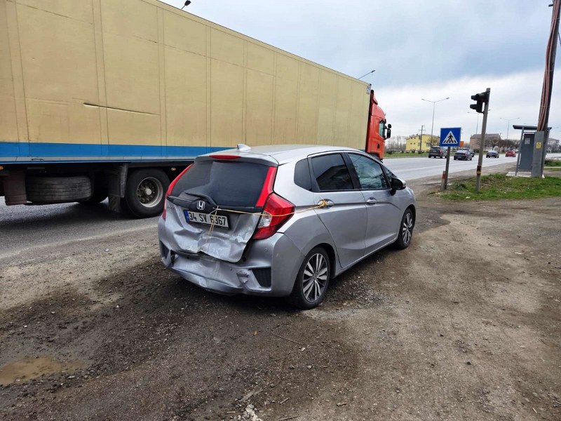 Samsun'da trafik ışıklarında kaza! 