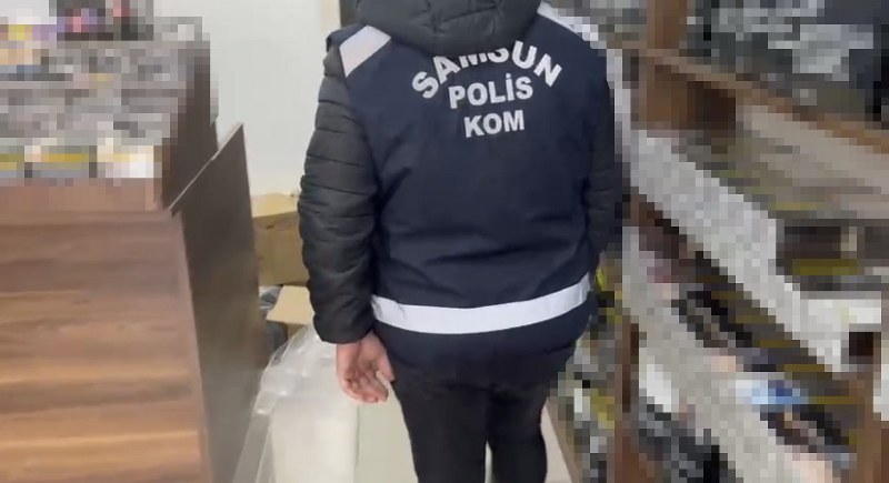 Samsun'da polis depoyu bastı! On binlerce adet ele geçirildi 