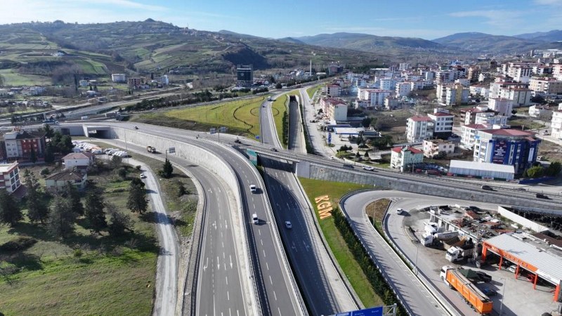 Samsun’da yol yatırımları 27 milyar TL’yi aştı