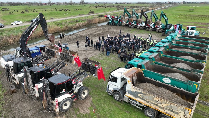 Bafra Ovası'nda verimi artıracak çalışmalar başladı 