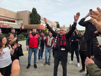 Samsunspor taraftarı son kez “üçlü” istedi, Thomas Reis kırmadı