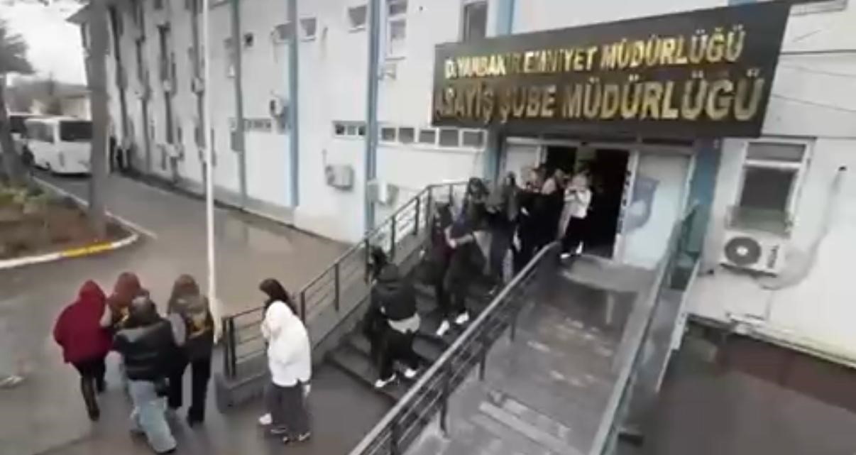 Samsun'da masaj salonlarına baskın! Fuhuş ağı çökertildi 