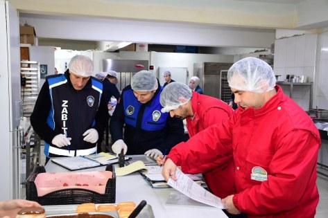 Terme’de Ramazan öncesi pastanelere denetim