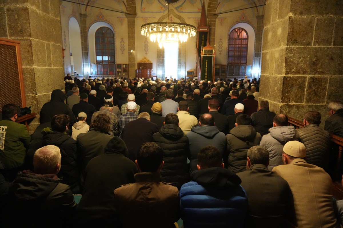 A W645150 01 1200X800