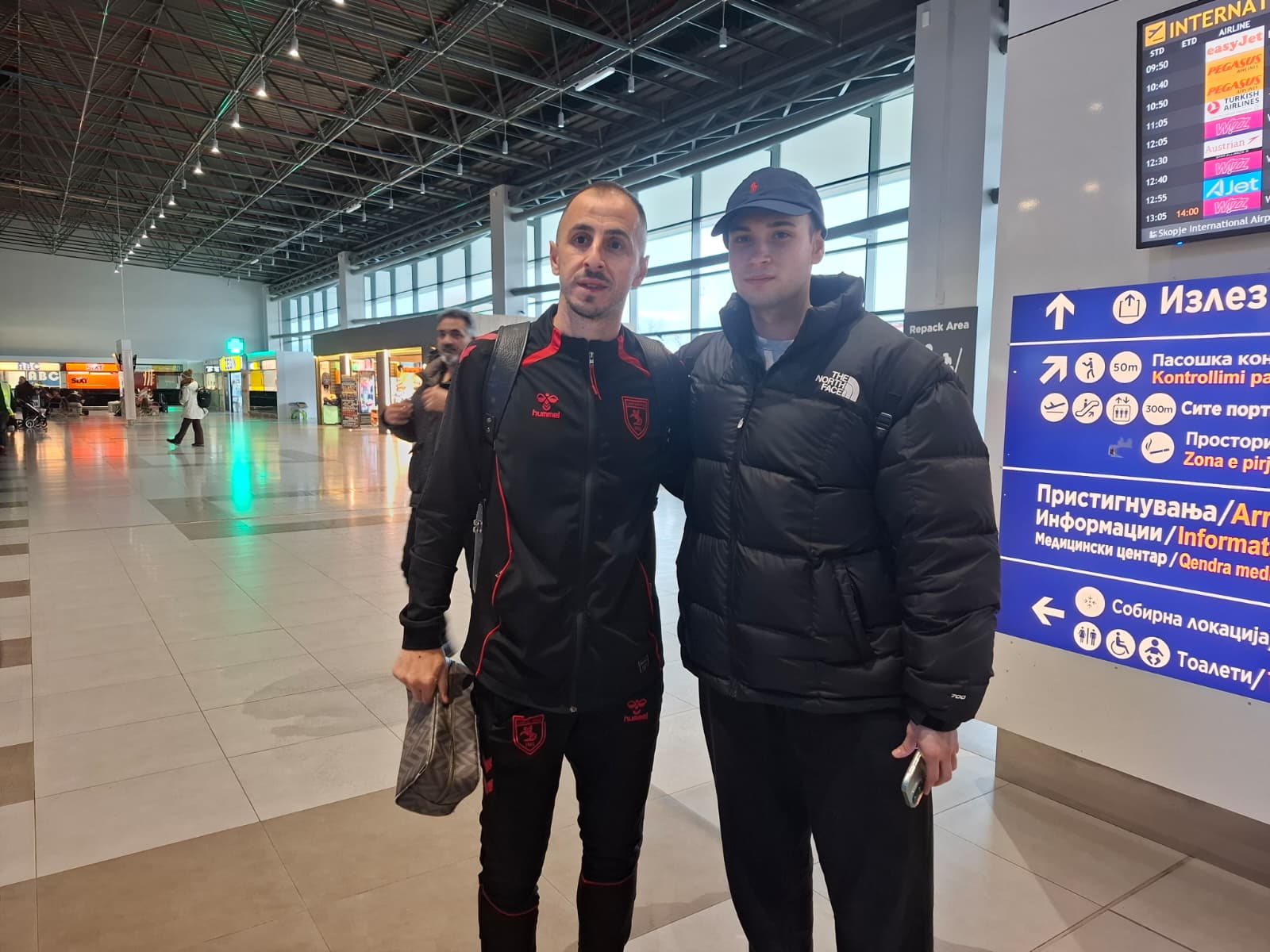 B9668E84 1A4E 4Ac4 Aa85 B45405270C5B