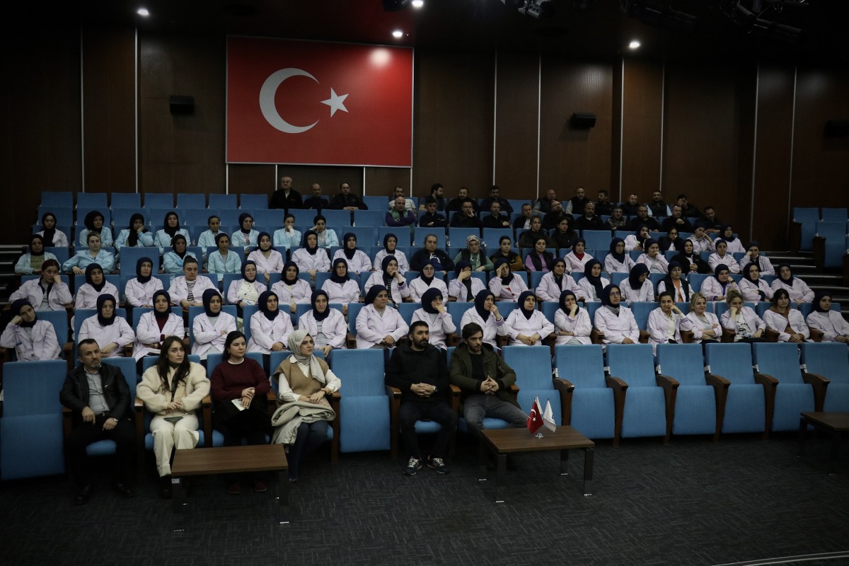 Bağımlılıkla Mücadele Eğitimi (3) 1200X800