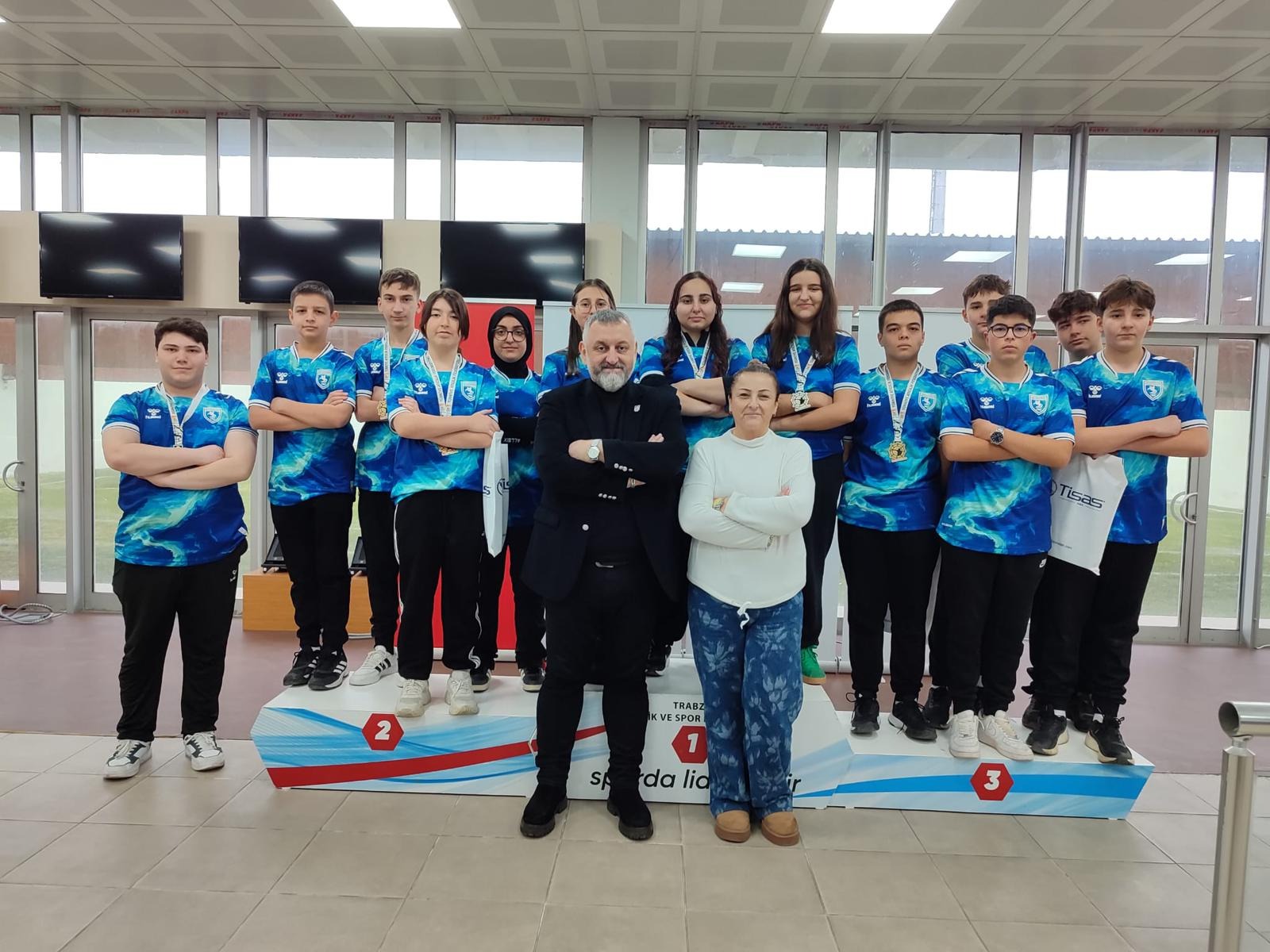 D0D15404 6204 425C A955 12Fb73036Cd5