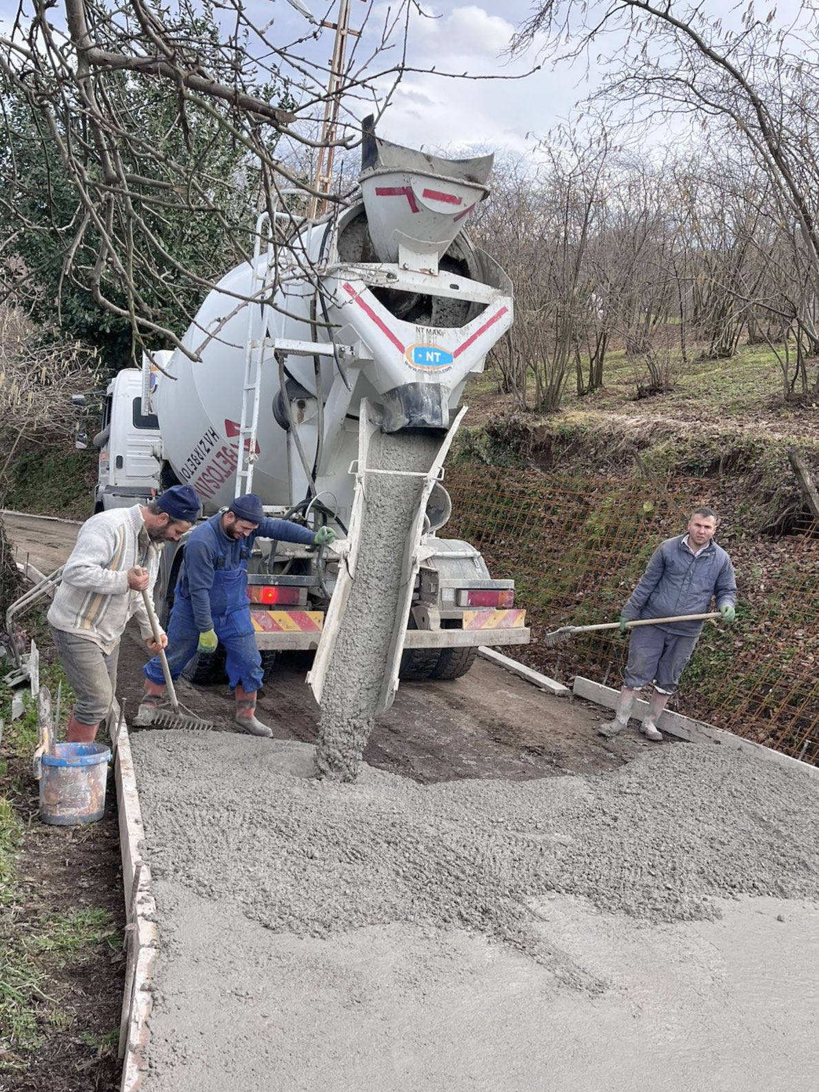 H Aj5 N6Y W I A A Wf E S