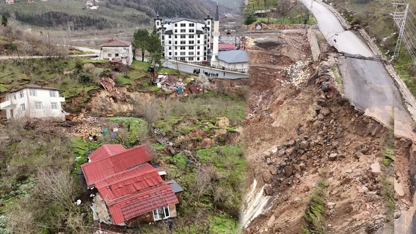 Orduda Heyelan Alarmi Evler Yikildi Yol Ulasima Kapandi