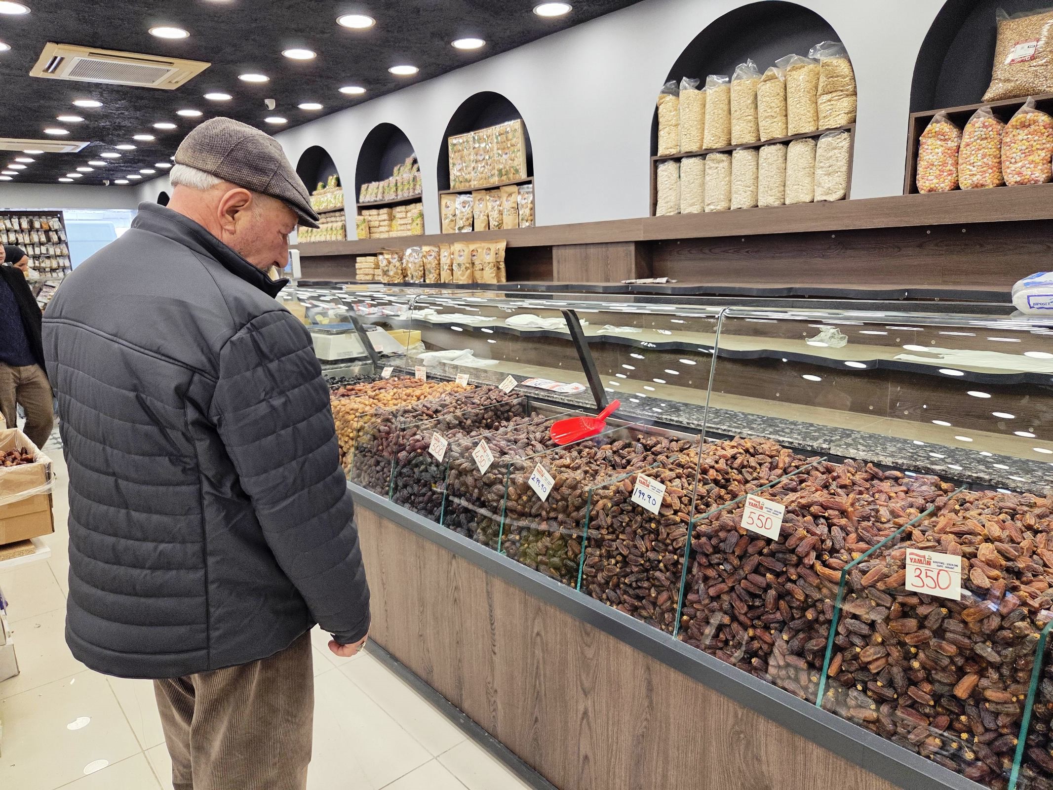 Ramazan'ın Vazgeçilmezi Hurmaya Yoğun Ilgi (1)