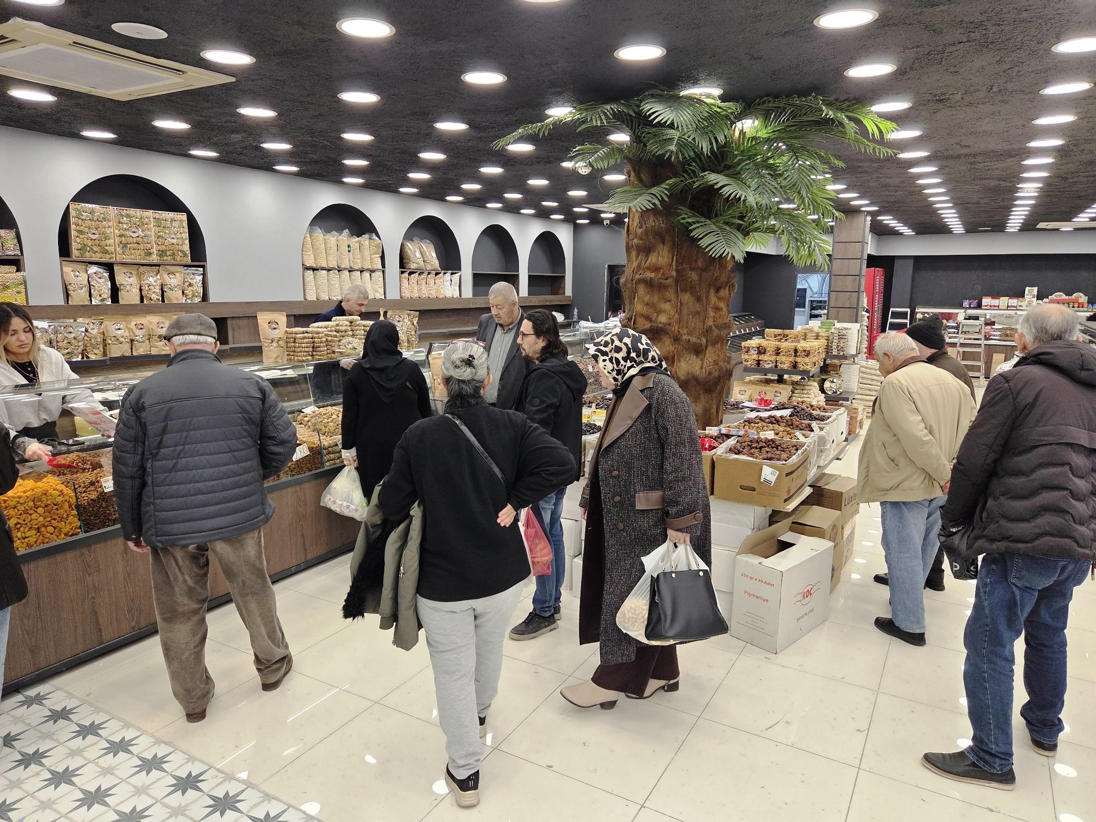 Ramazan'ın Vazgeçilmezi Hurmaya Yoğun Ilgi (4)