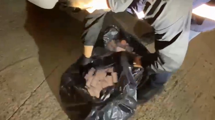 Samsunda Durdurulan Aractan Zehir Cikti 3