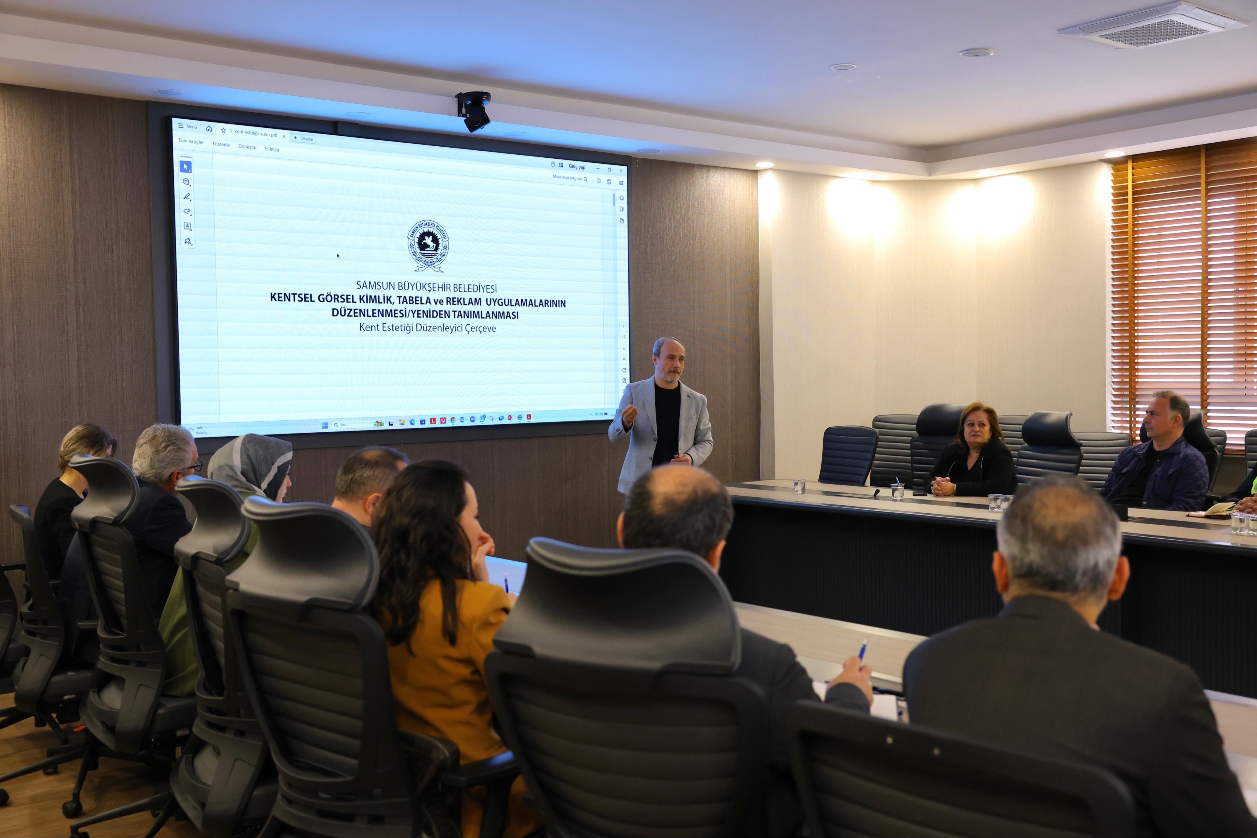 Samsun'da Tabela Kirliliğine Neşter (1)