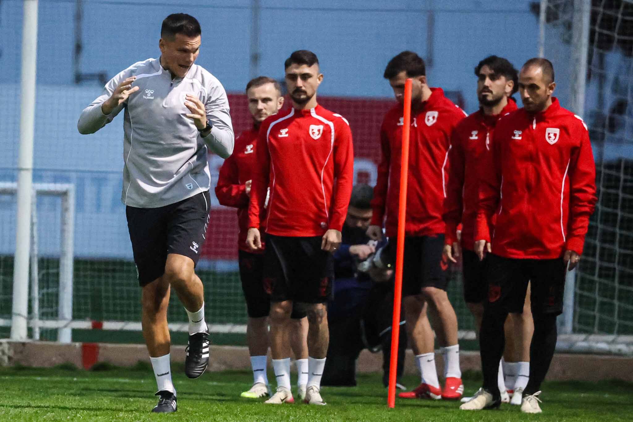 Samsunsporda Avrupa Mesaisi (1)