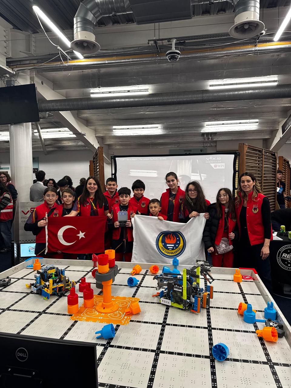 Turkiyeye Tek Odul Ted Samsun Kolejinden (2)