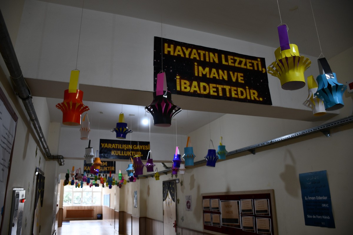 Vezirköprü’de Okul Koridorları Ramazan Sokağına Dönüştü (3) 1200X800