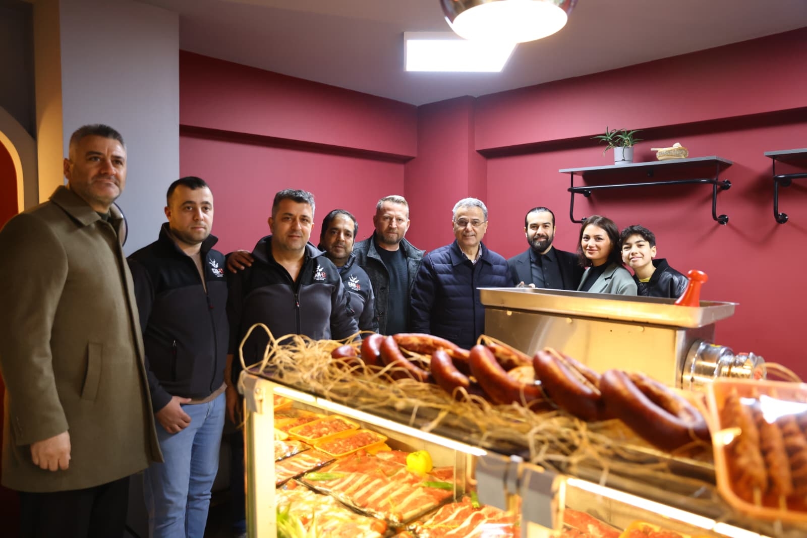 İlkadım ekonomisi büyüyor! Başkan İhsan Kurnaz'dan esnafa destek mesajı