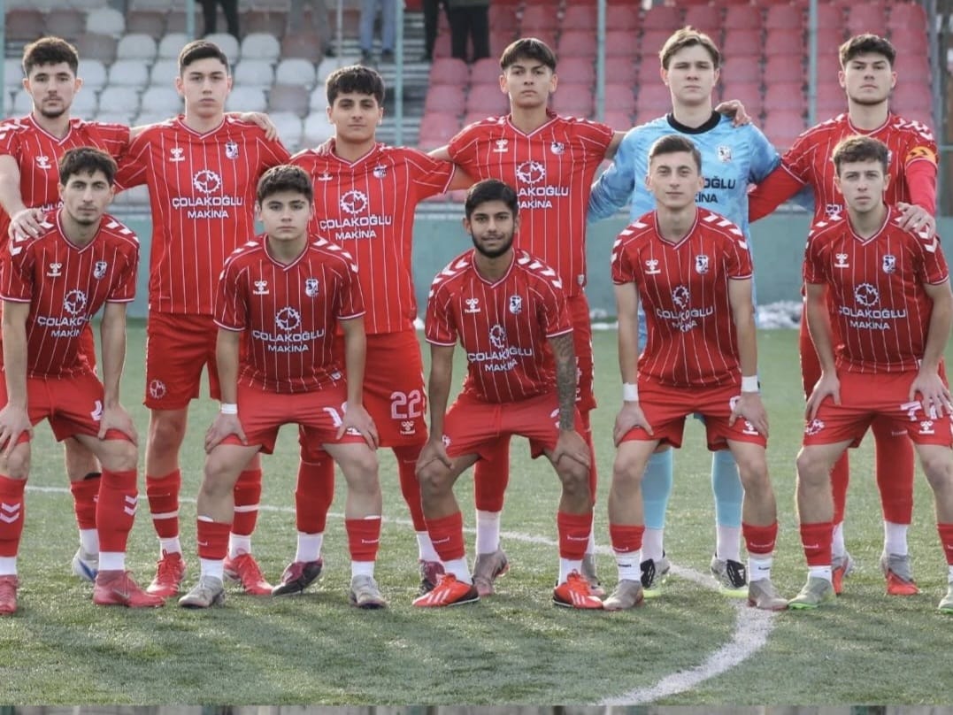 YABPA Spor'dan çifte şampiyonluk yürüyüşü 