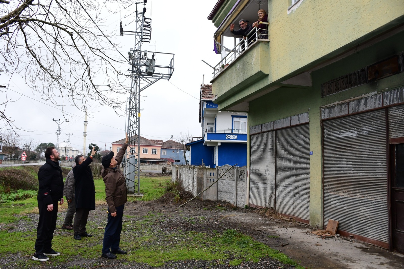 Terme'de bin metrelik yol seferberliği! Başkan Şenol Kul yerinde inceledi
