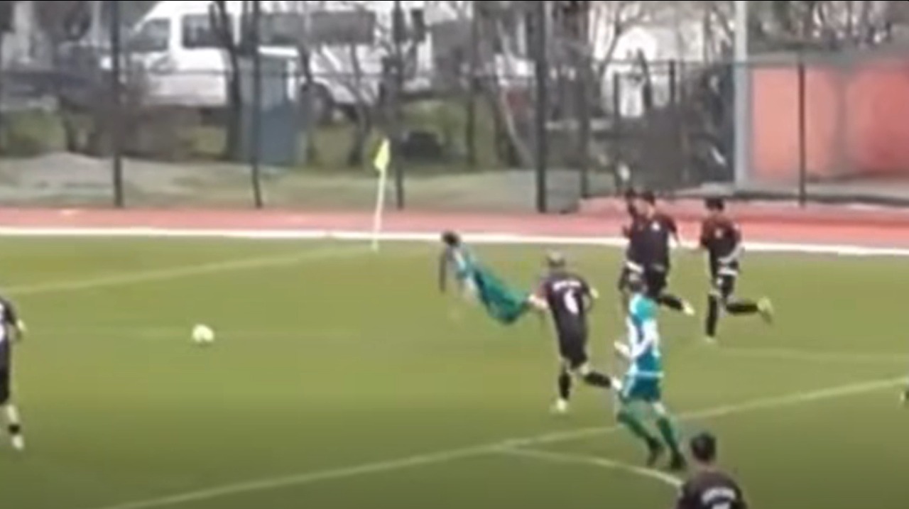 Çarşambaspor hakem kararına isyan etti!