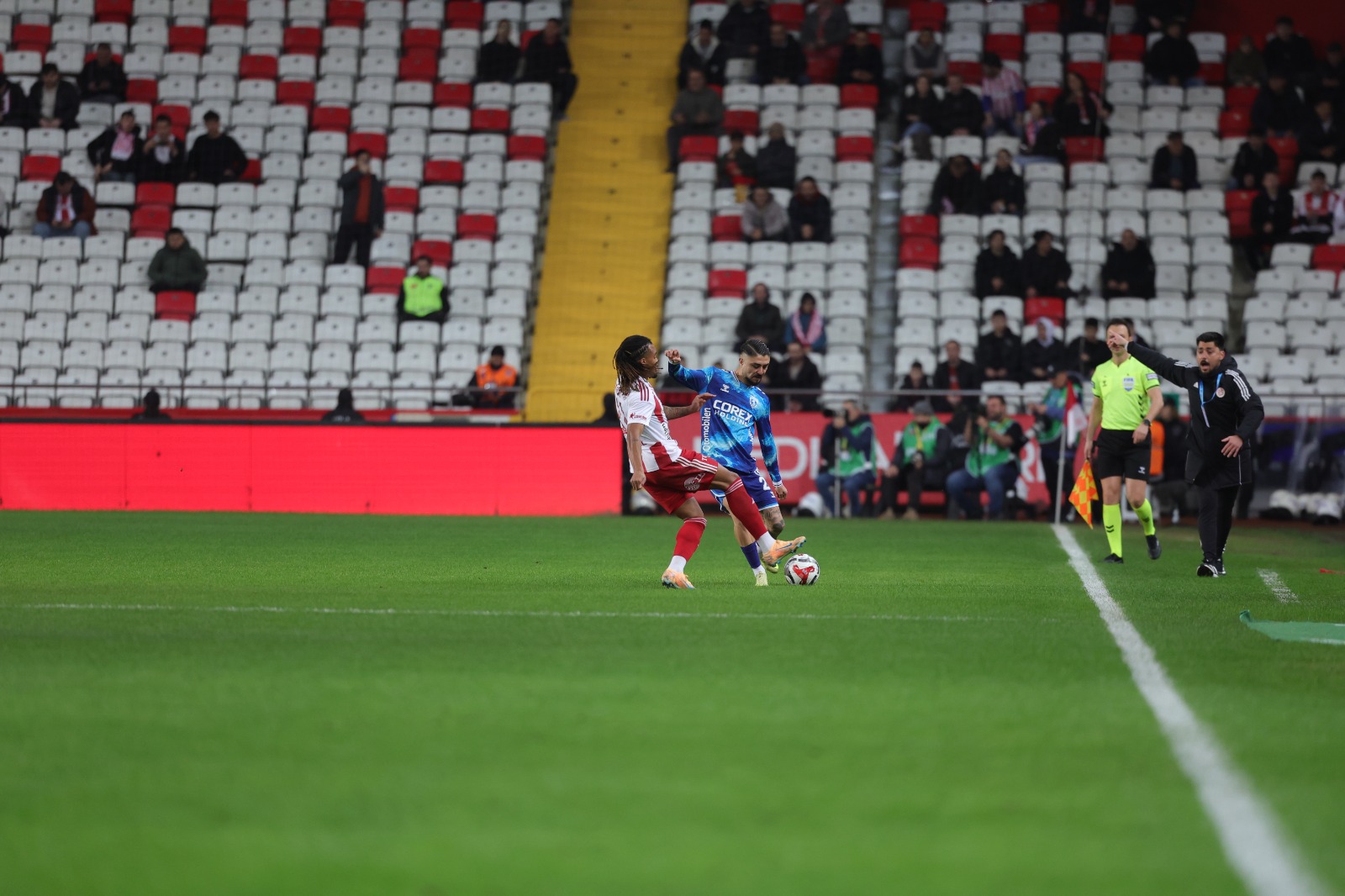 Whatsapp Image 2026 02 13 At 21.40.59 (1)