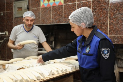 Canik'te Ramazan öncesi fırın ve marketler mercek altında 