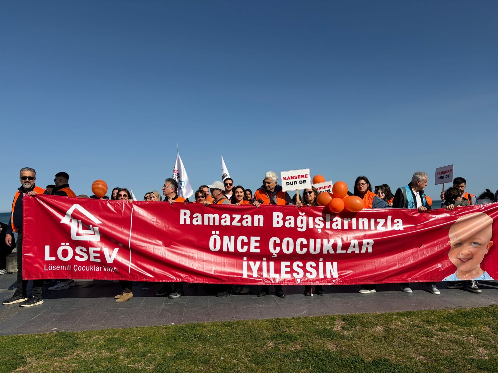 LÖSEV’den Samsun’da farkındalık yürüyüşü